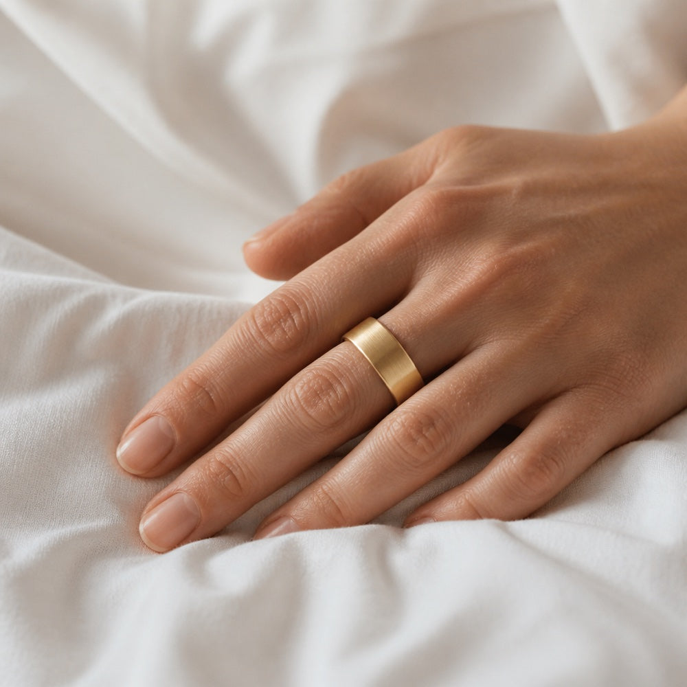 Ava wearing VYORA ring in bed